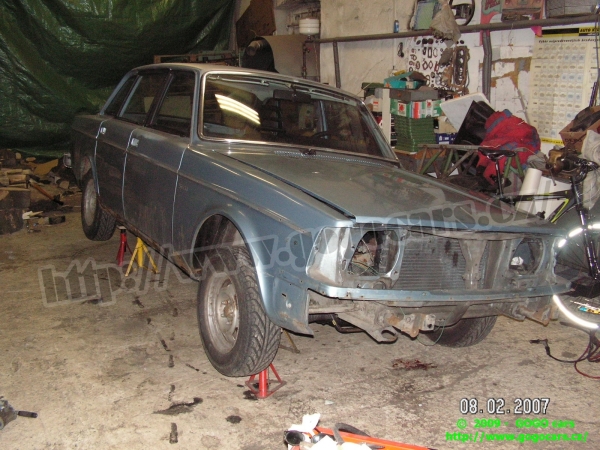 volvo_001.jpg